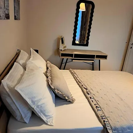 Stelina's In 特里卡拉