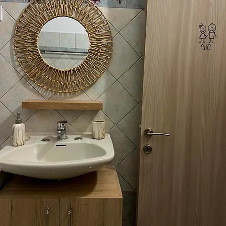 公寓 Stelina's In *