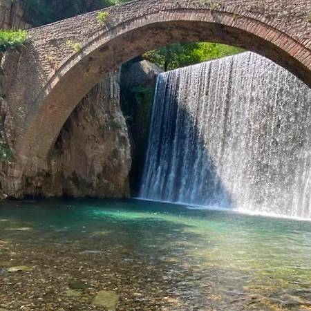 아파트 Stelina's In *